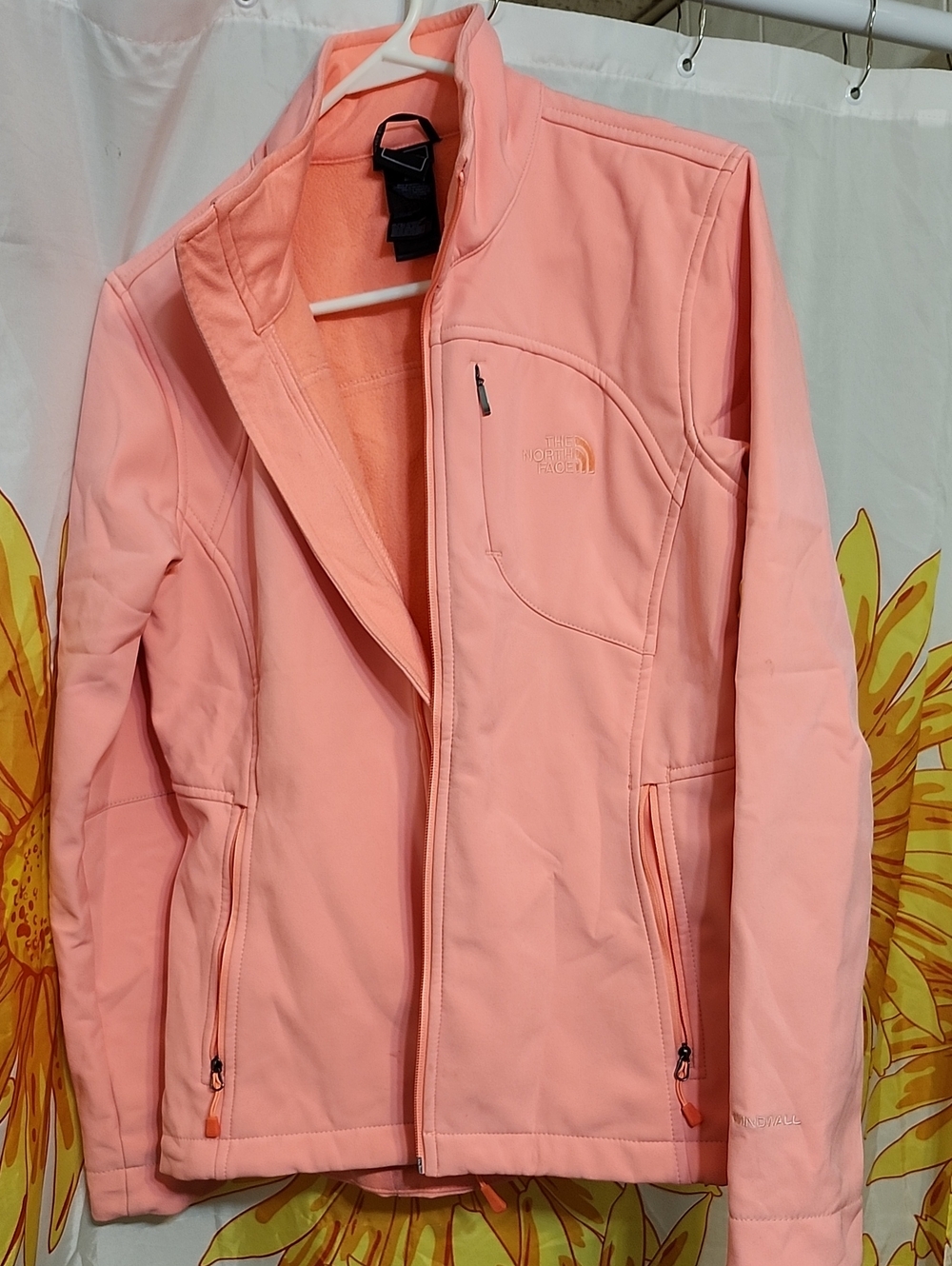 The North Face Women's Peach Utility Softshell Jacket